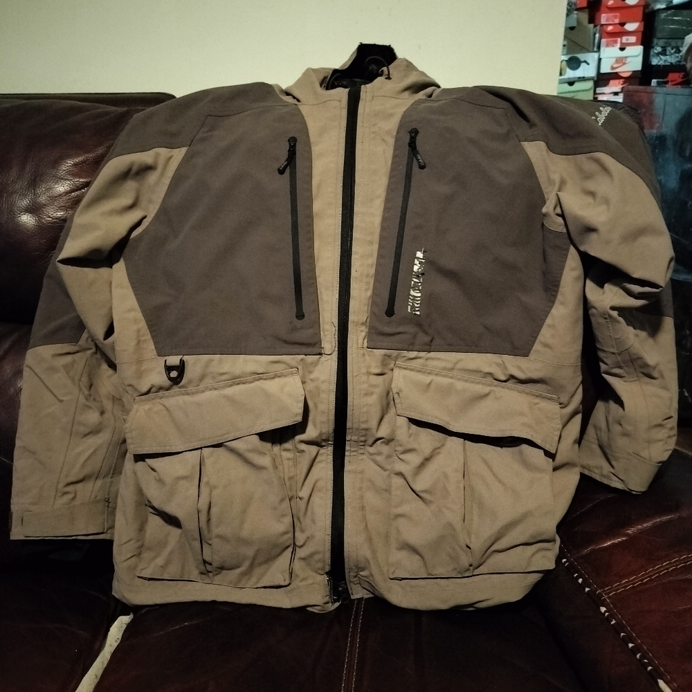 Cabela's Guidewear Gortex L Jacket Beige
